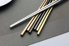 Charger l'image dans la galerie, Baguettes Design en métal