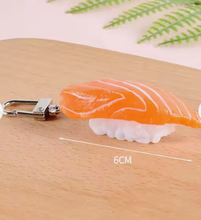 Charger l&#39;image dans la galerie, Porte-clés Sushi au Saumon